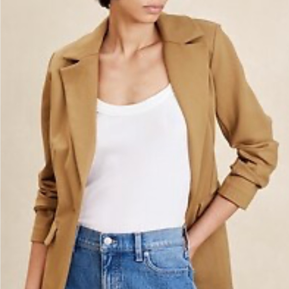 Women's Tan Blazer